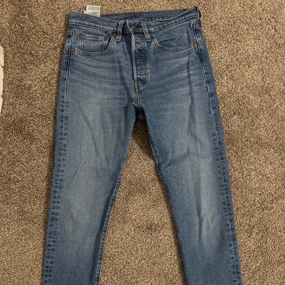 Levi Jeans - Picture 1 of 2